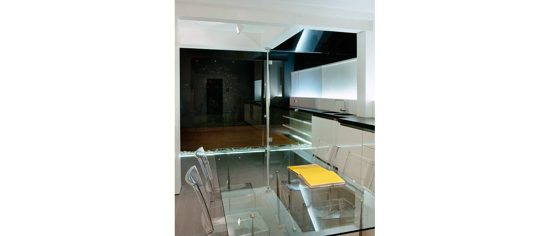 House 002: glass rear extension, Cheshire
