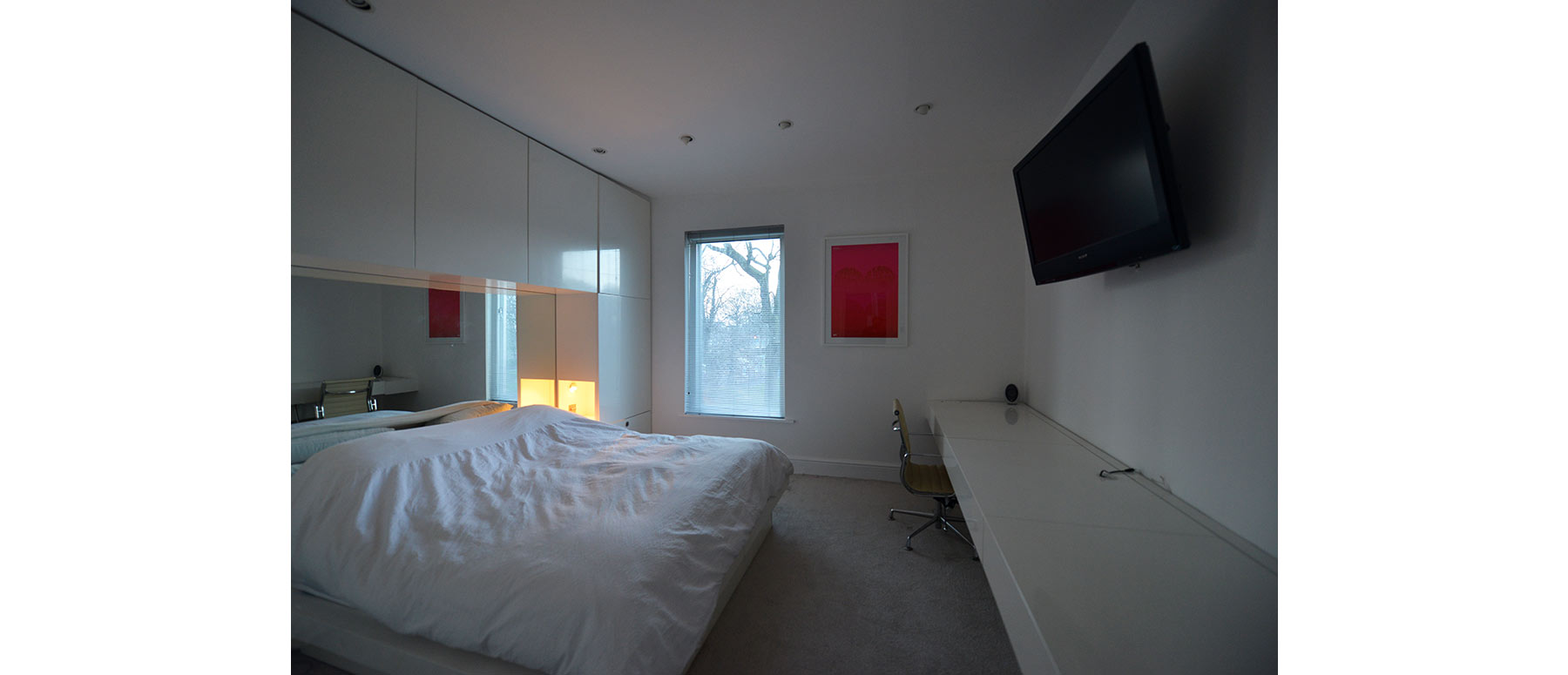House 075: terraced house interior, Manchester