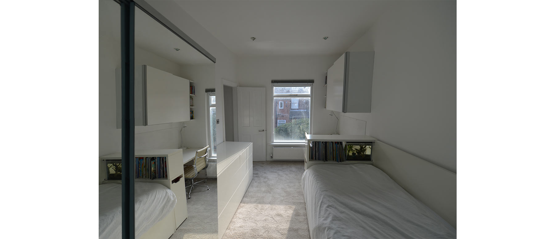 House 075: terraced house interior, Manchester