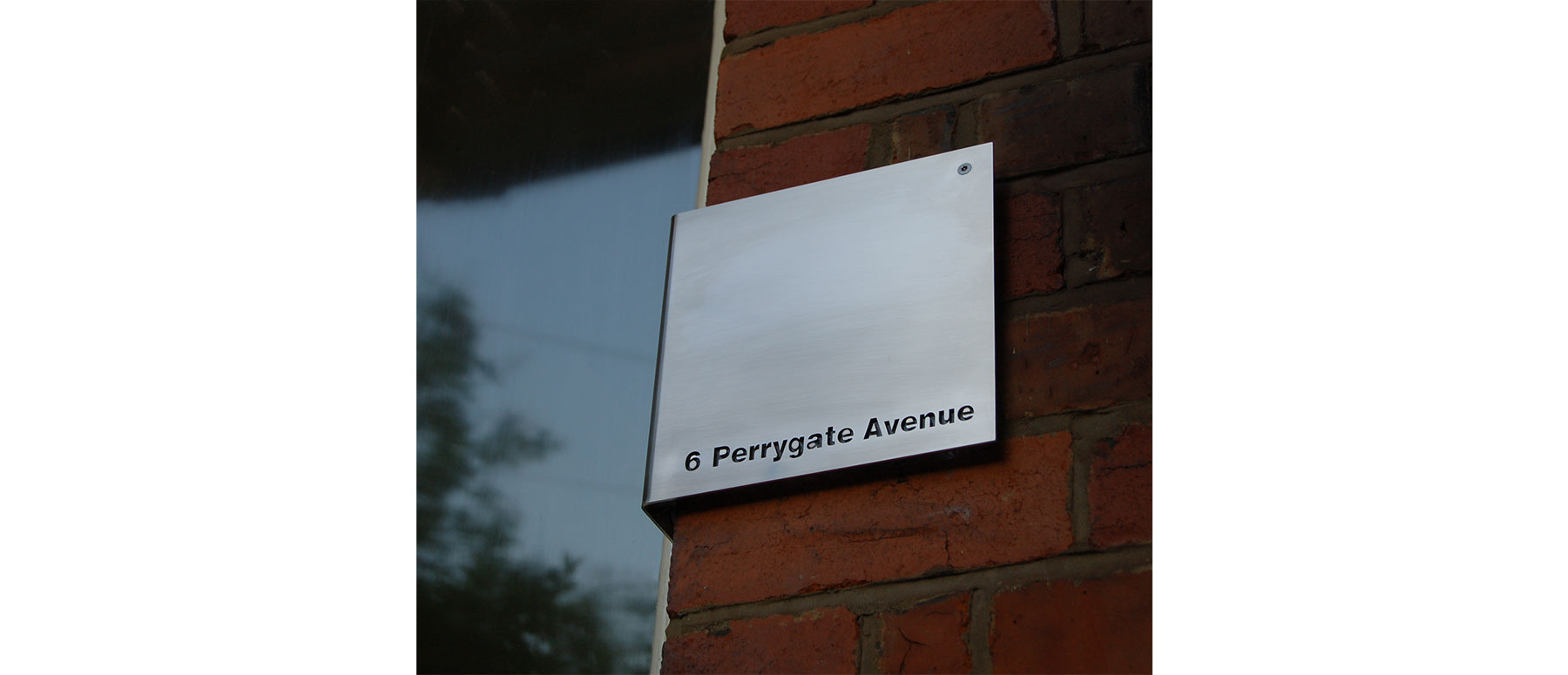 House 075: terraced house interior, Manchester