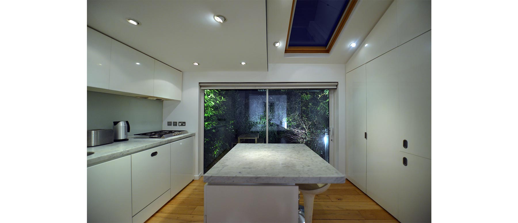 House 075: terraced house interior, Manchester