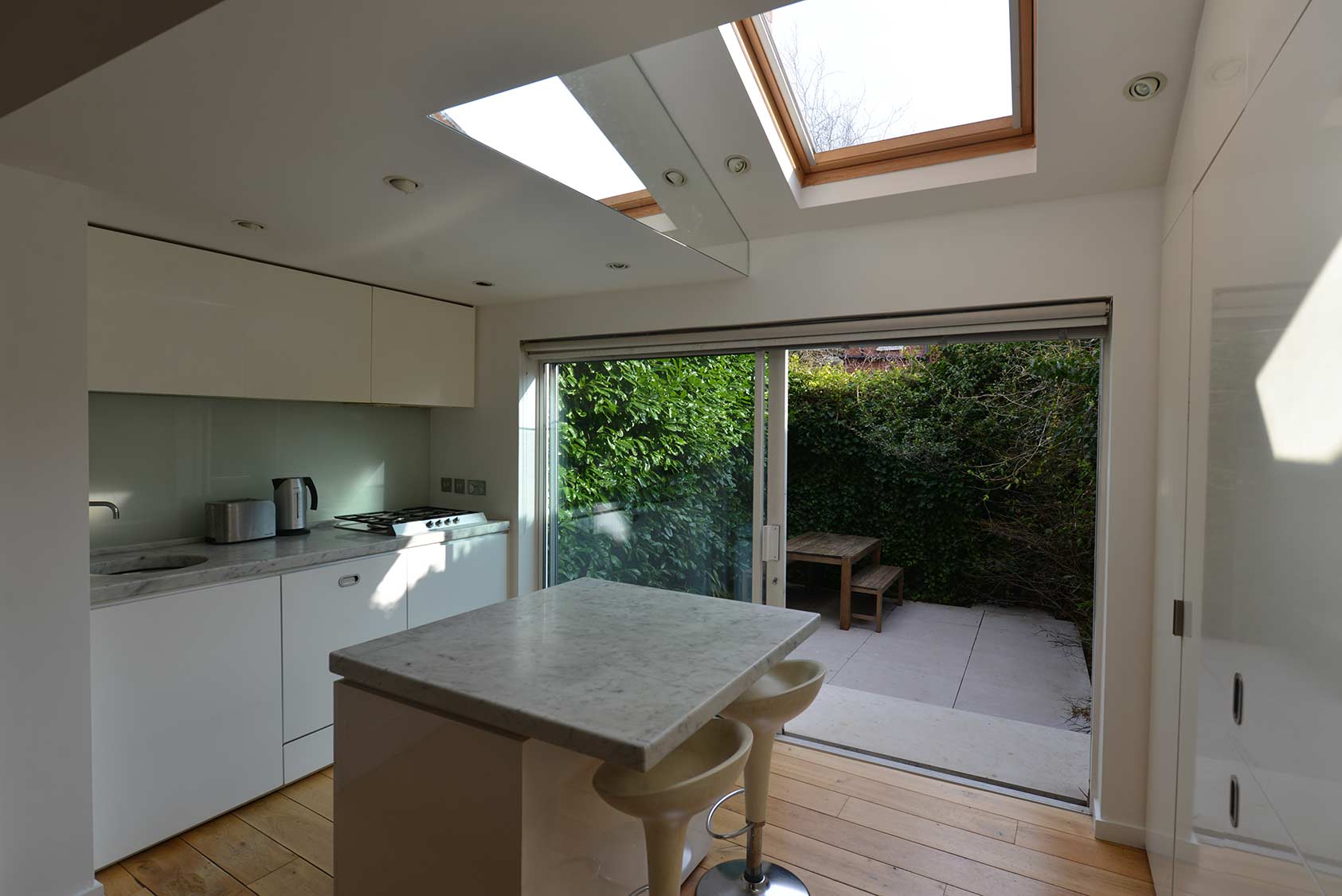 house175-9 House 075: terraced house interior, Manchester