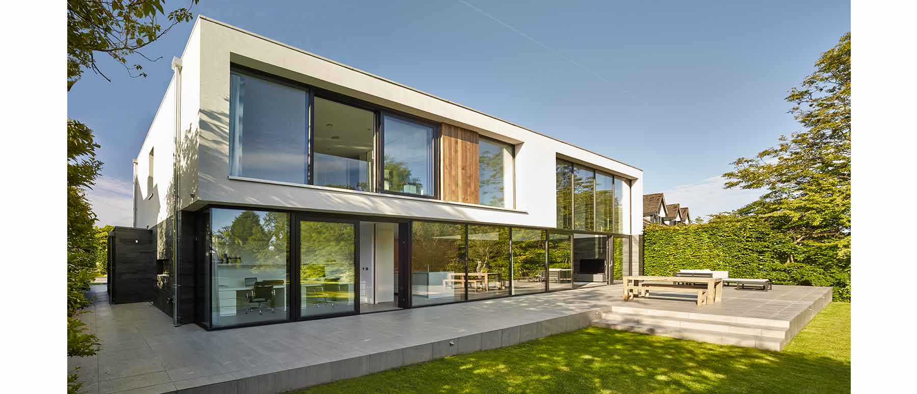 House 134: contemporary family home interior