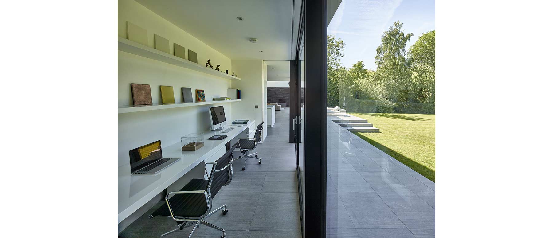 House 134: contemporary family home interior